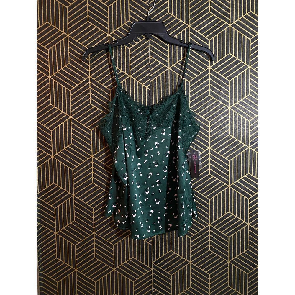 NWT No Boundaries Lace Camisole